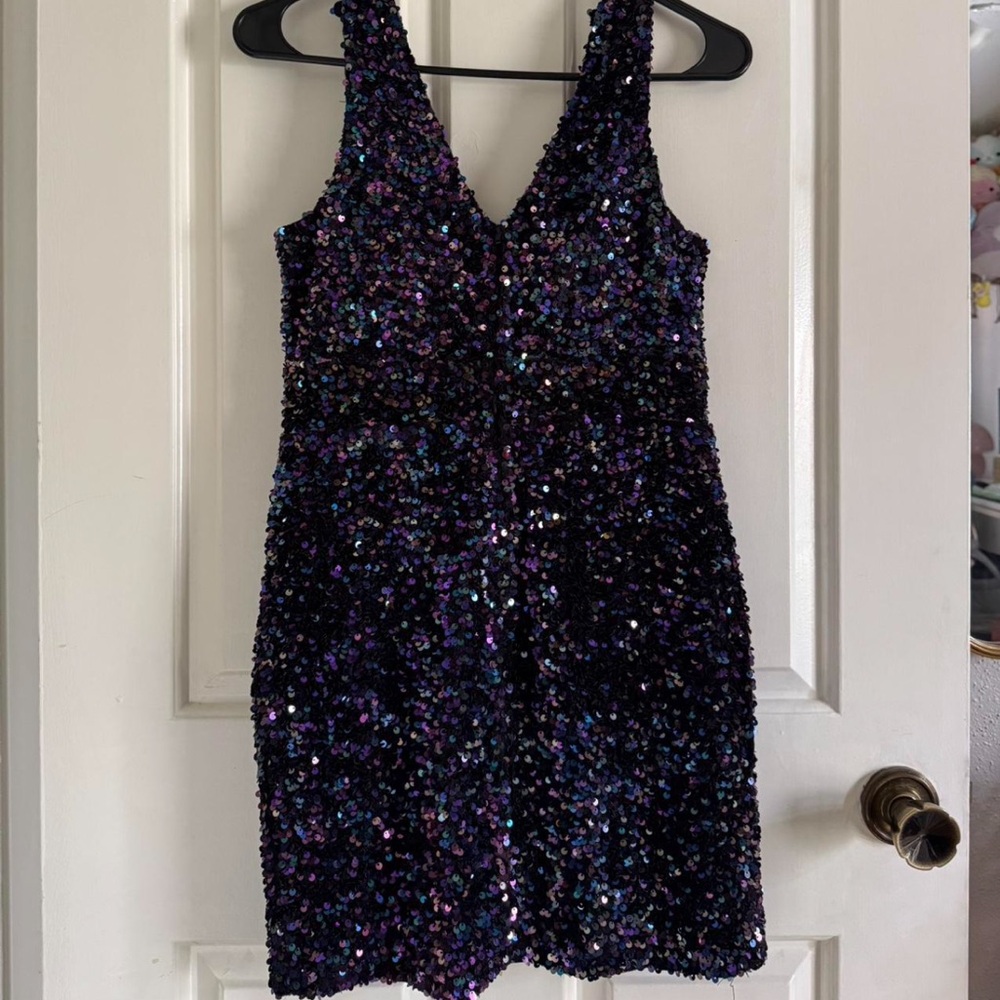 sequence mini dress - Picture 2 of 4